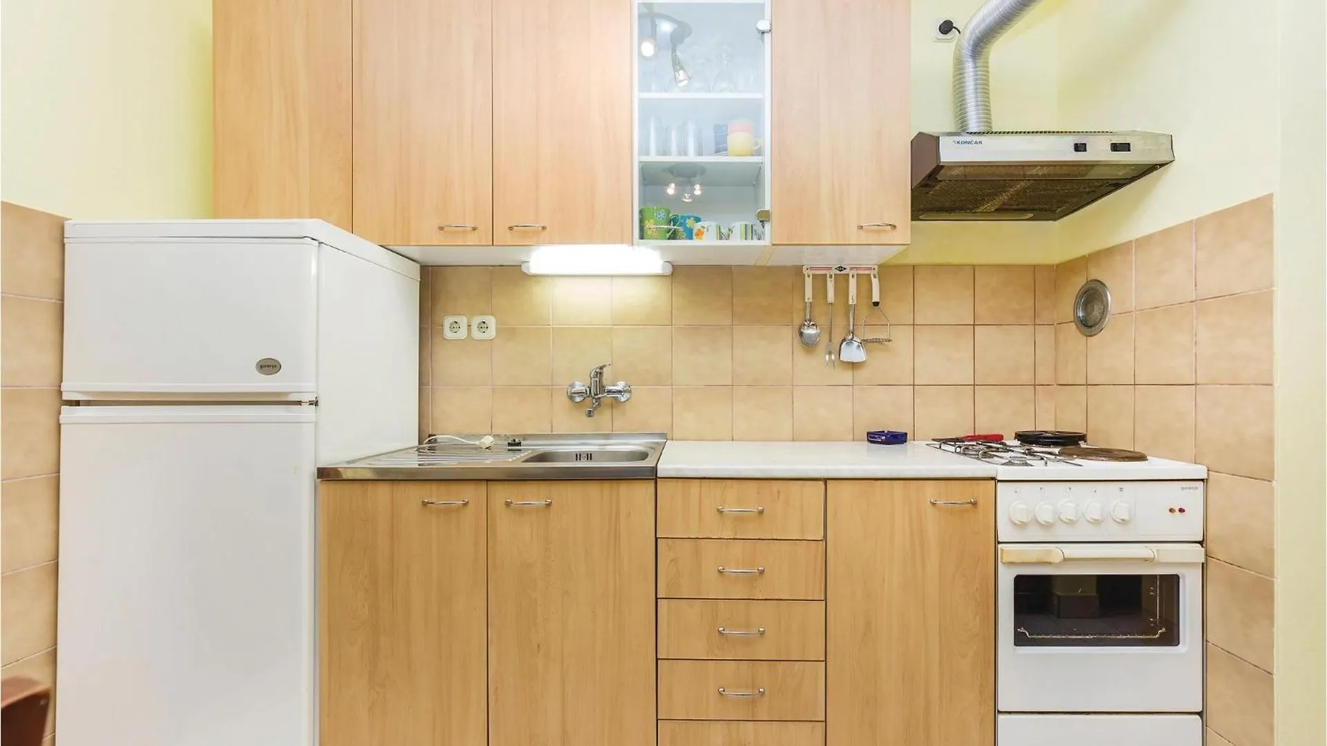 Beautiful Apartment In Povile With Wifi 0*,  Hırvatistan