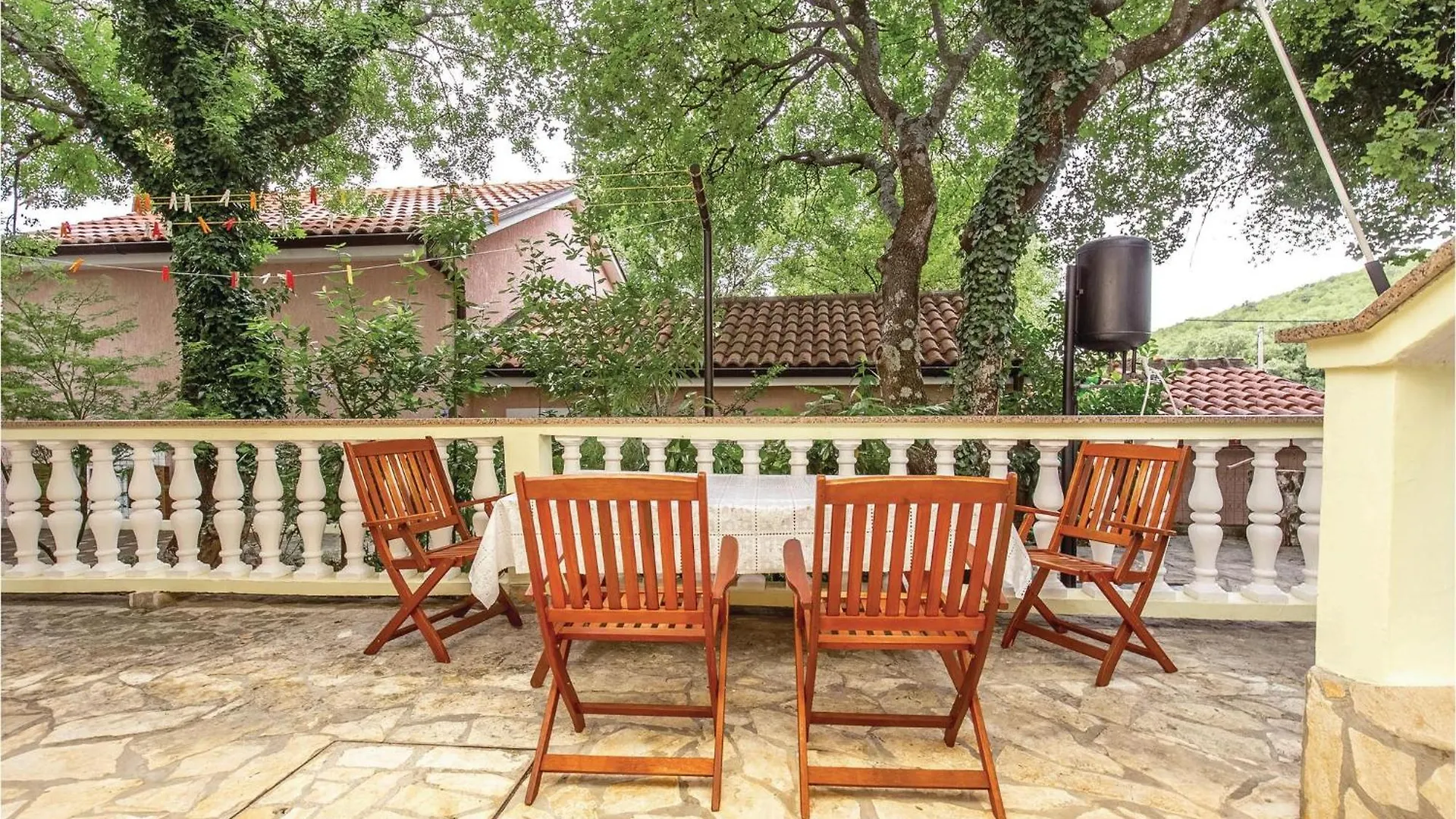 Beautiful Apartment In Povile With Wifi